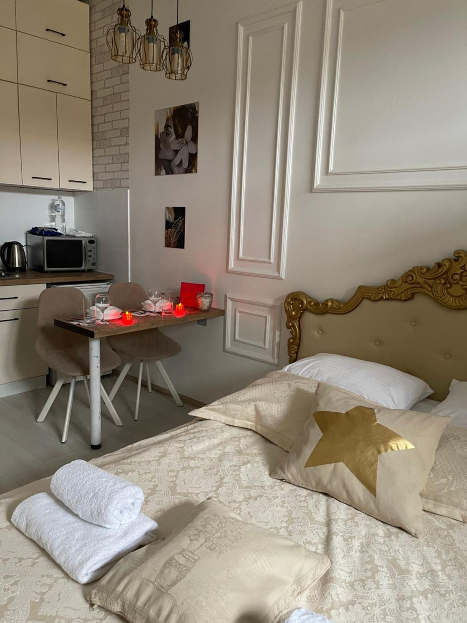 Vintage Apartment Kotlyarska10 ลวีฟ ภายนอก รูปภาพ
